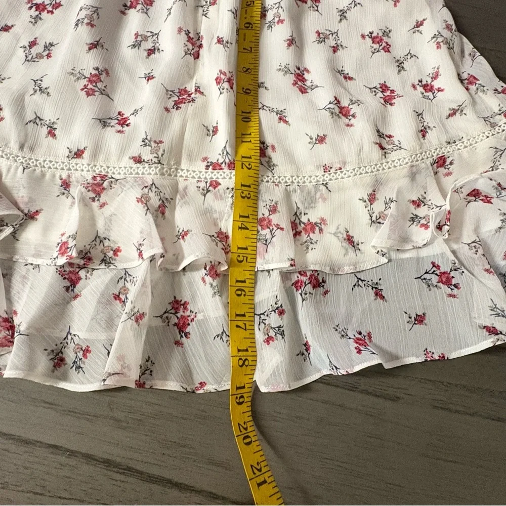 J.O.A. Just one answer high waisted floral mini shirt New Large